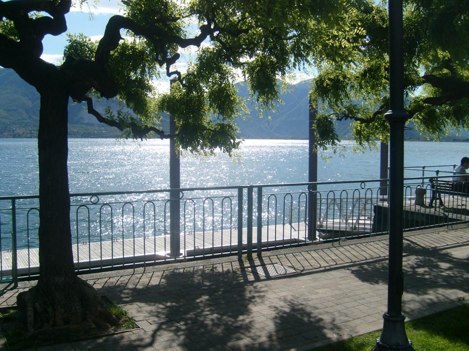 Residenza Silvana Apt A Cielo On The Ground Floor With Parking Verbania Zimmer foto